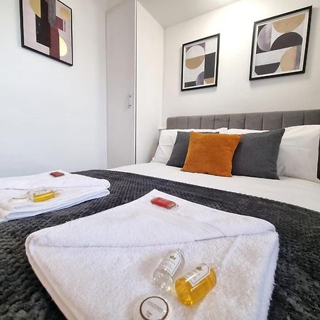 Cosy Apartment Nearby Train Station! Watford  Zewnętrze zdjęcie